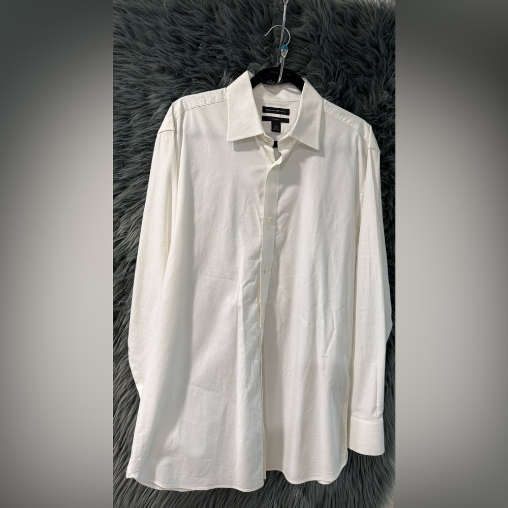 Banana Republic Button Down Shirt - Size Large | Color: White